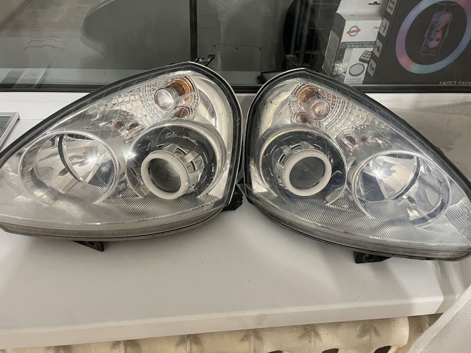 Продам фары на приору