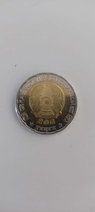 Продам монету юбилейную