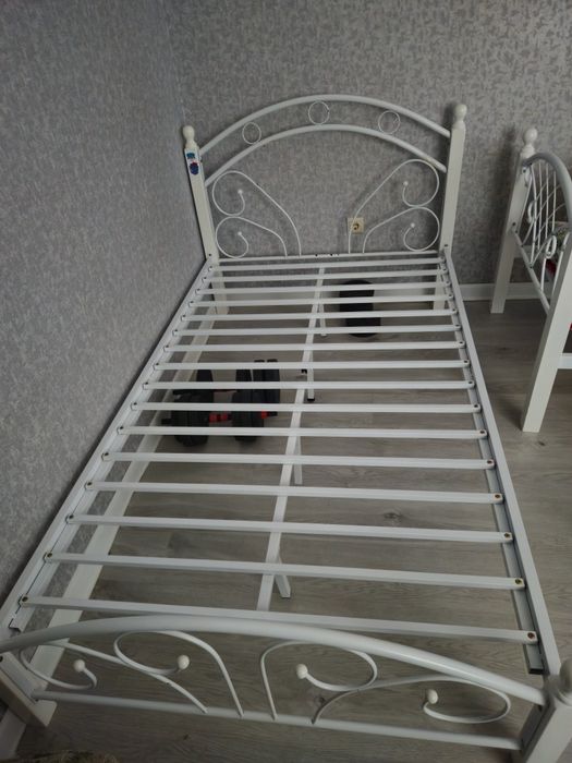 Кровать спальный