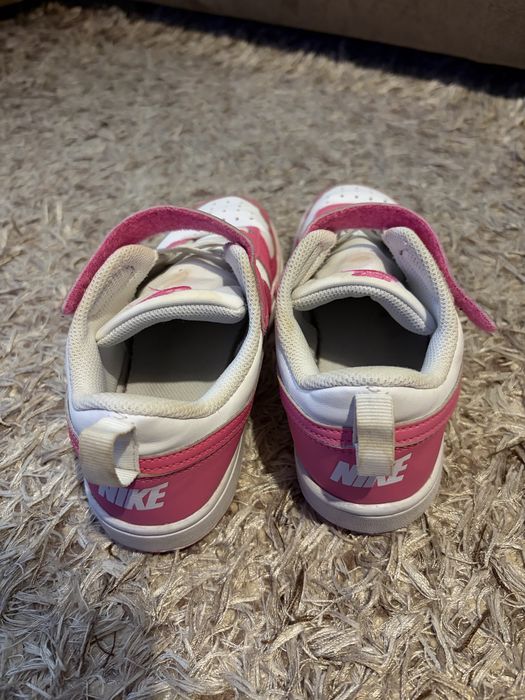 Nike детски маратонки 35 номер