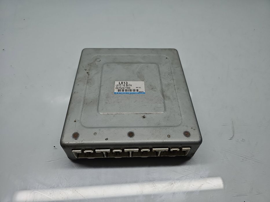 Calculator motor ECU Mazda 6 Hatchback (GG) [Fabr 2002-2008] L81318881