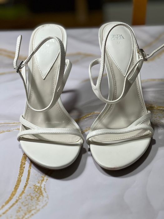 Босоножки ZARA оригинал