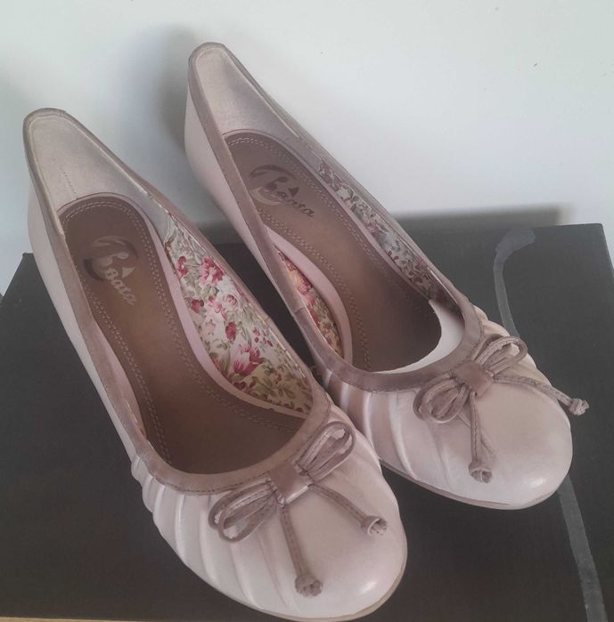 Дамски пантофки от BATA