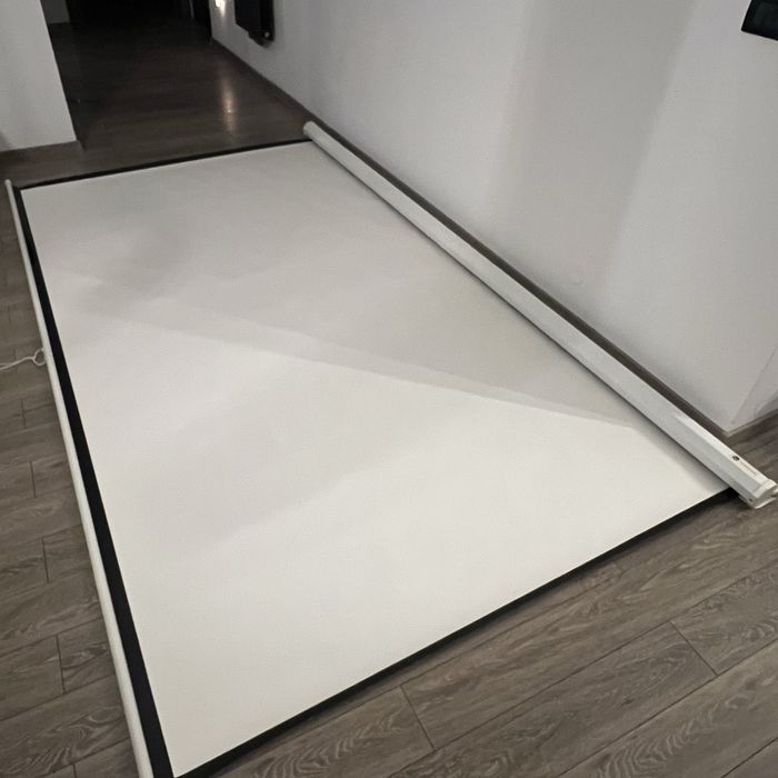 Videoproiector 4K kit complet