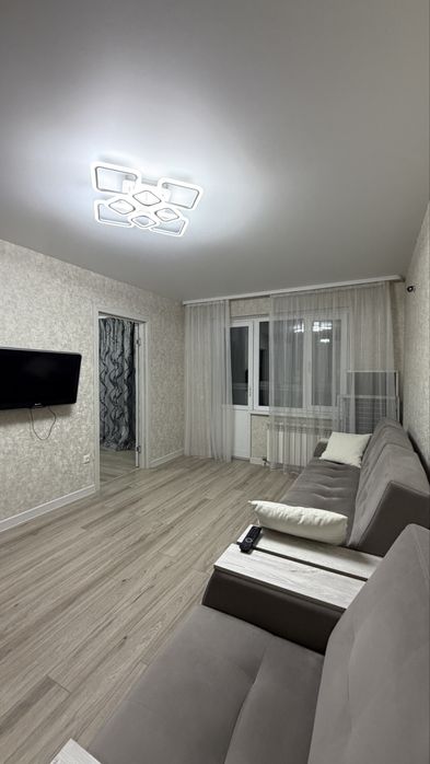 Продажа 4-х с ремонтом в Центре