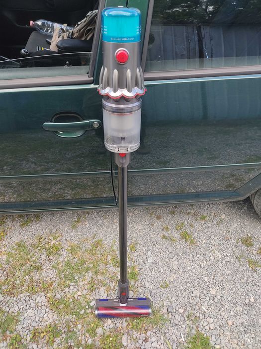 Прахосмукачки Dyson