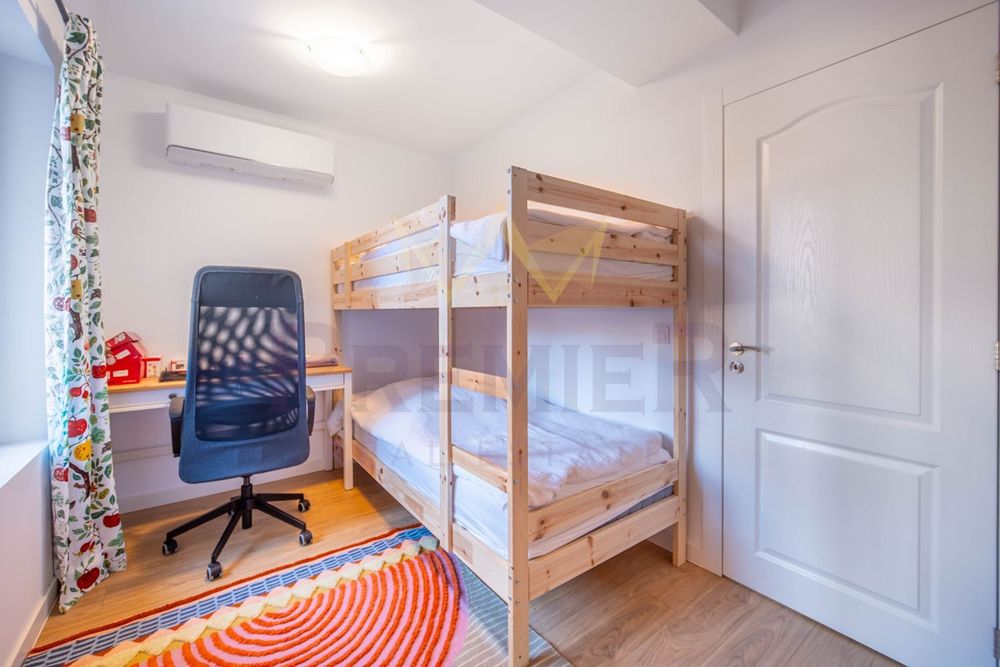 Продава се Тристаен апартамент в Варна, Галата - 148 кв.м за 758 €/кв.м - Снимка #9