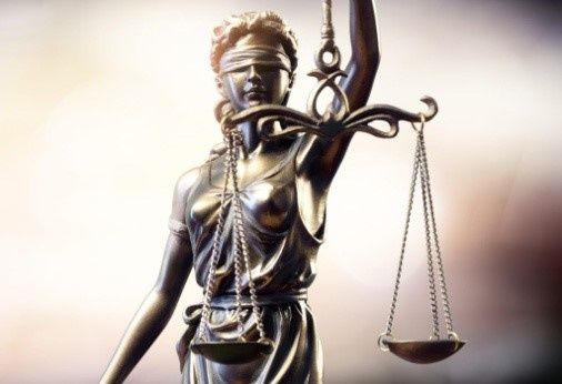 Tovlamachilik ayblovi advokat himoya sud tergov yordam