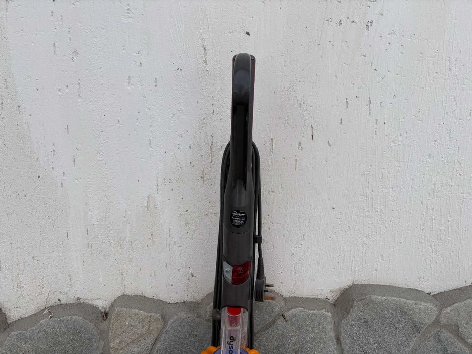 Прахосмукачка - Dyson DC 40  700 W