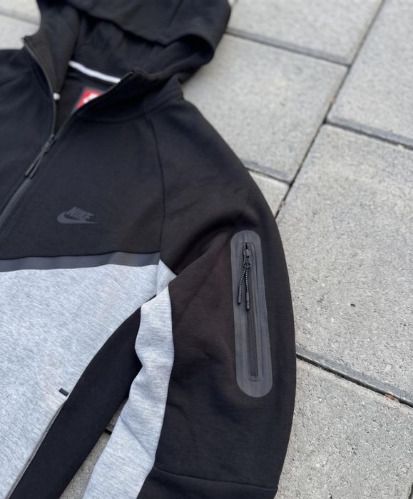 Trening Nike Tech Negru Gri - Set complet
