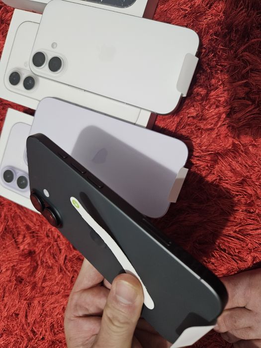 -Iphone 17 Nou 256Gb 12Ram Nefolosit Black Silver Purple Bat: 100%-0 cicluri incarcare cutia completa-desigilata doar pentru poze probe poze reale MDM