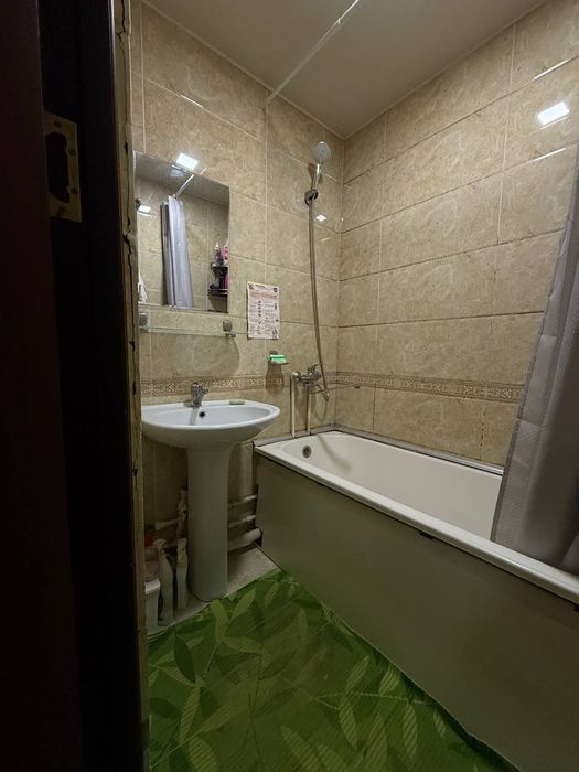 Чилонзор-20А.2/6/9/Срочно Сотилади Ориентир Хамкор Банк Метро 5менут