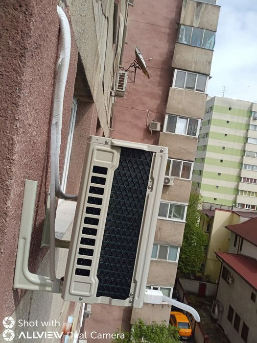 Servicii montaj întreținere service reparatii aer condiționat