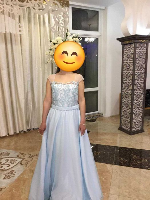 Продается платье на выпускной Б/у купленное в России