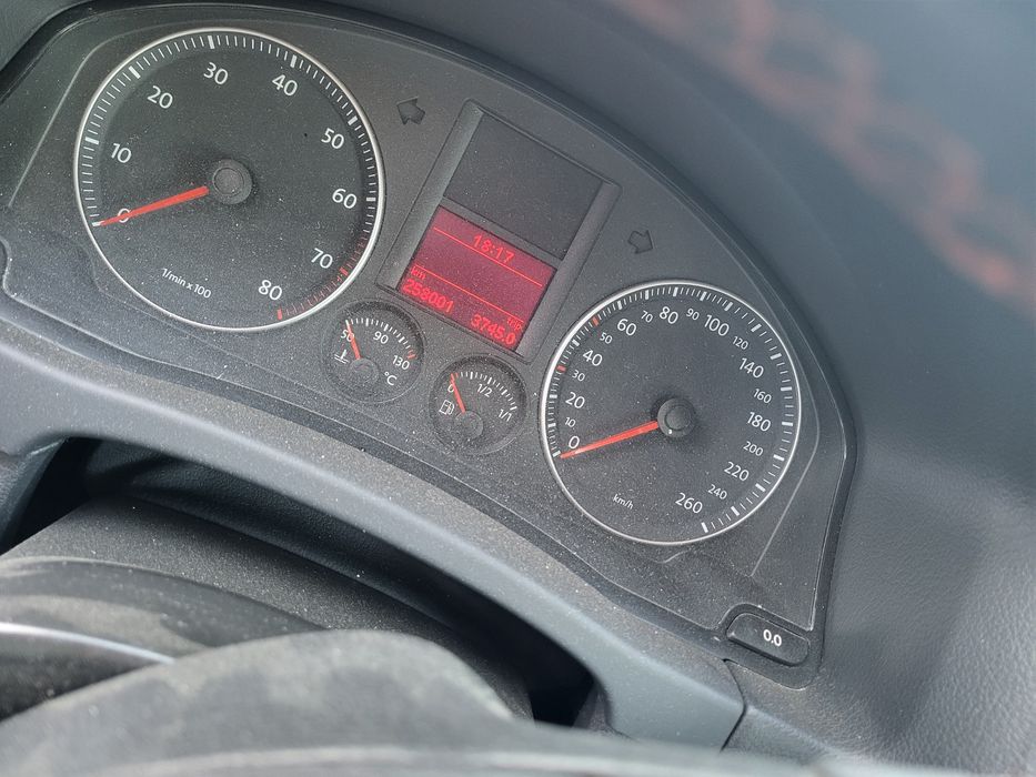 Golf 5 plus negociabil