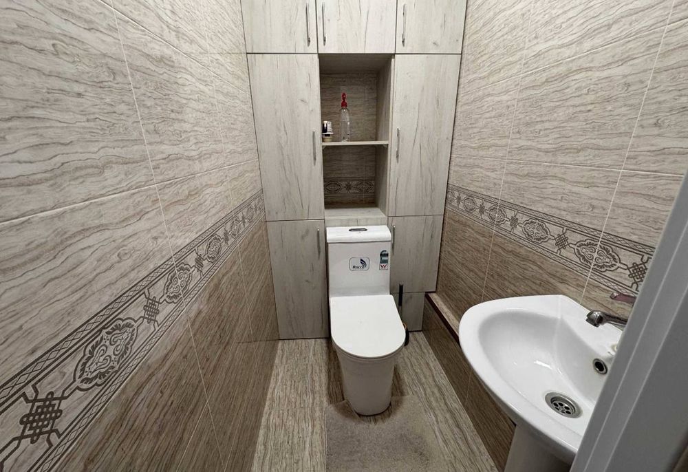 Продаётся 4х комнатная квартира на Ойбеке,ор Жемчуг