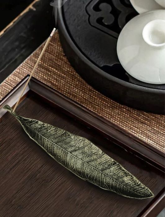 Поставка за ароматни пръчици