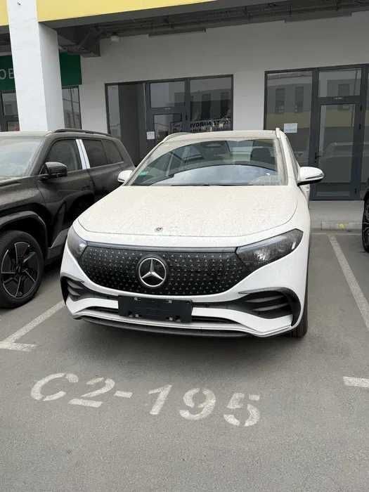 Mercedes EQA 250