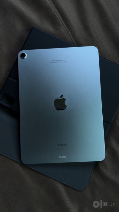 iPad Air 11” [M2] 128gb WiFi + клавиатура, чехол и защитное стекло