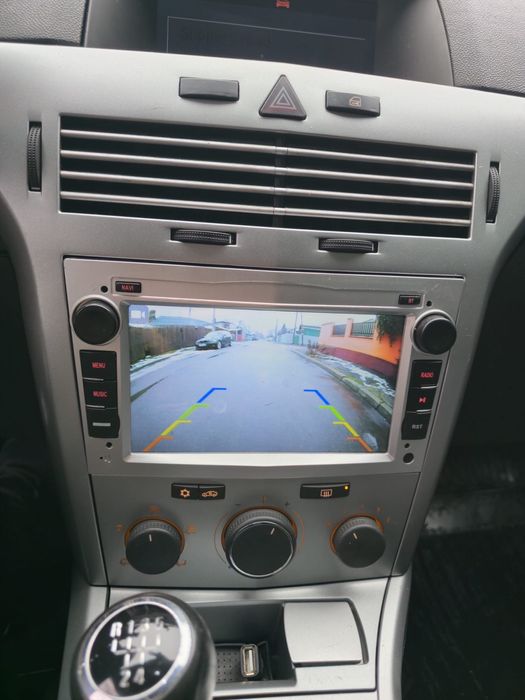 Opel Astra H 1,4 benzină 2009 -investiții recente, stare foarte bună
