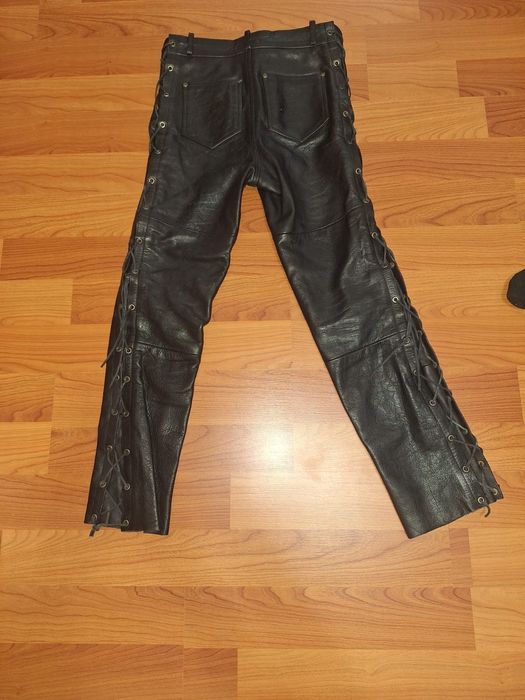 Vand panataloni moto