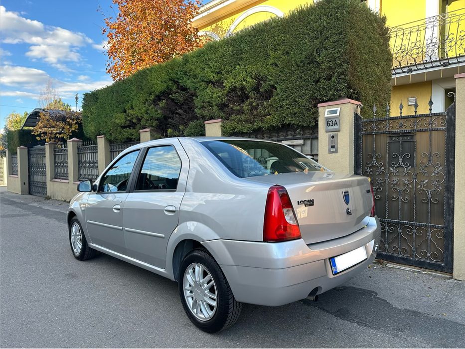 Dacia Logan Prestige 1.5 diesel 86cp 140.000km 2008 consum foarte mic