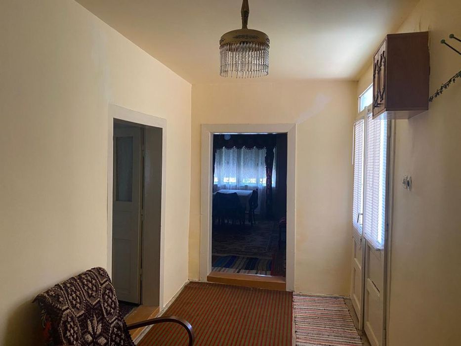 Casă de vânzare...