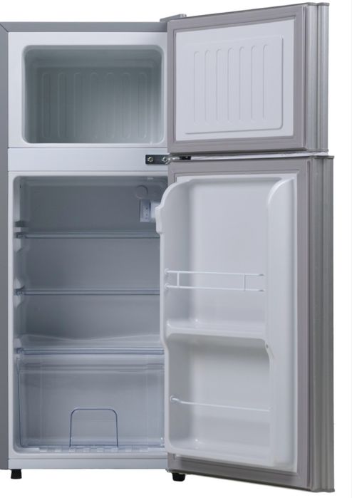 Холодильник с морозильником