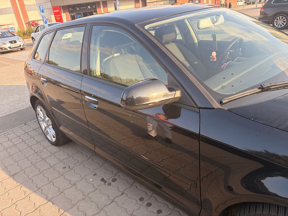 Vand AUDI A3 8P 2012