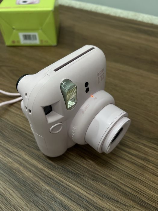 Fujifilm instax mini 12 camera