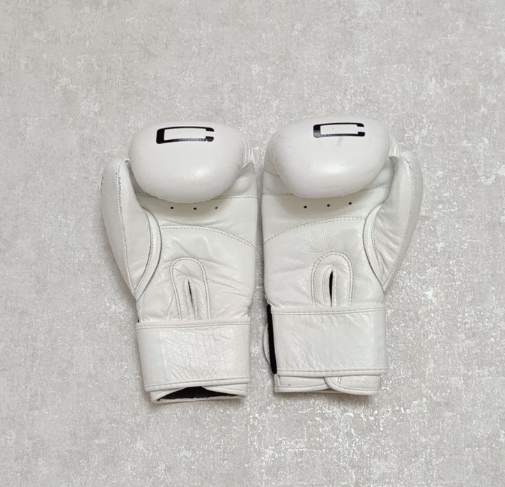 перчатки для бокса и муай тай