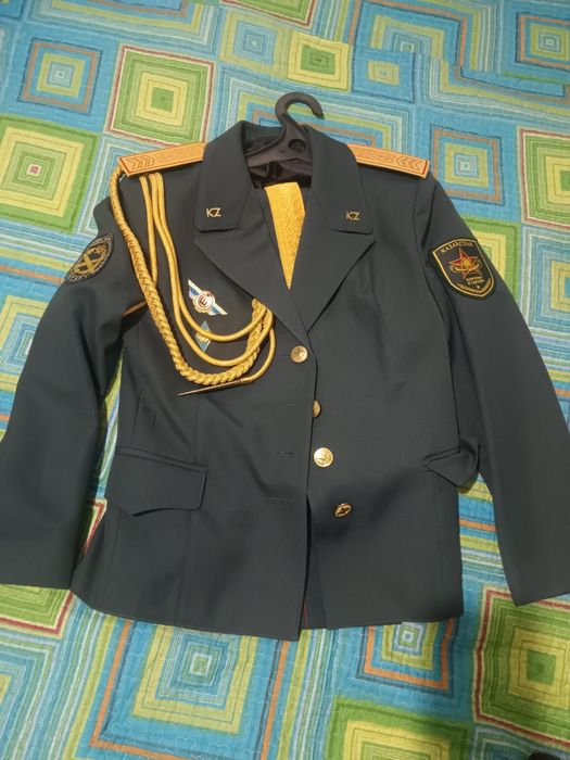 Военная парадная форма