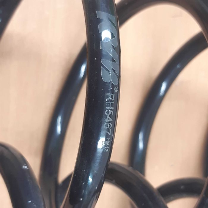 Задни пружини за Тойота Ярис до 2005 г. Kayaba