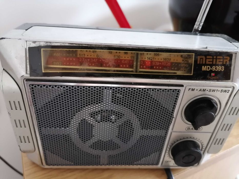 Работещ транзистор на ток и батерии!