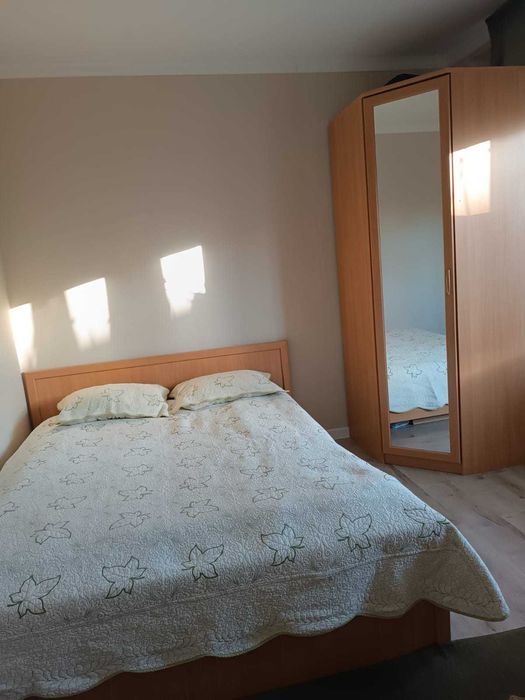 Продам спальный гарнитур