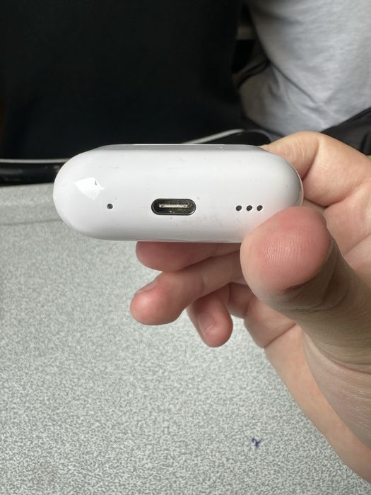Продам airpods pro 2