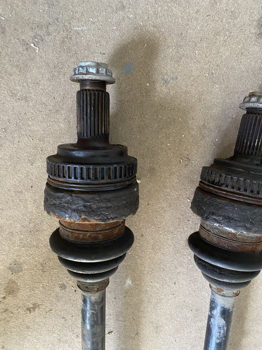 Полуоски бмв е36