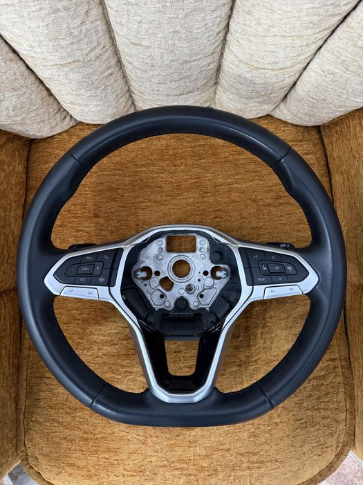 Volan VW Polo, Taigo, T Roc, T Cros, Golf 8, Passat, Transporter