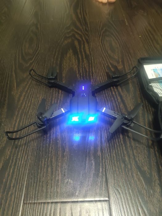 Квадрокоптер с камерой