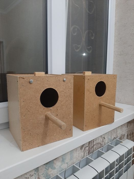 Клетки для попугаев