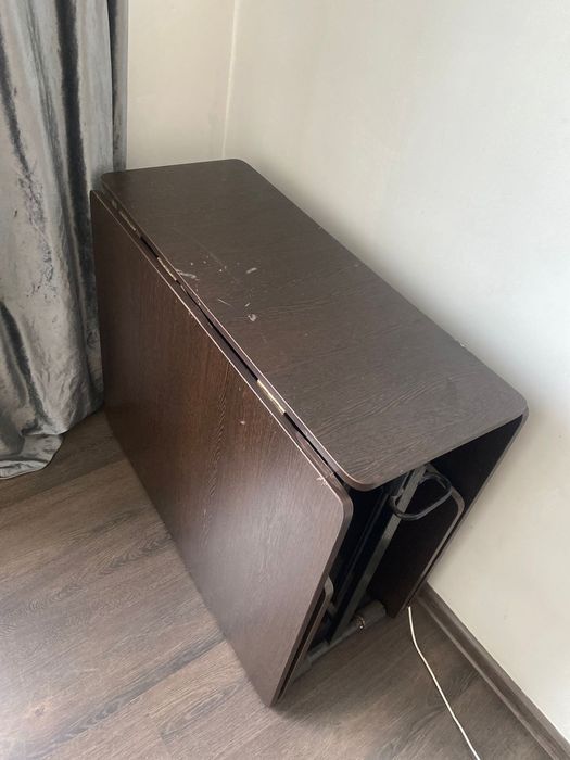 Стол хороший качество, 2.5 метра