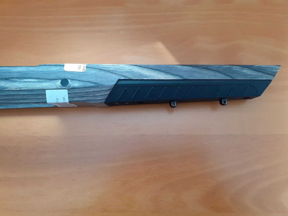 Pat Boyds At-One Thumbhole pentru Savage Axis Long Action