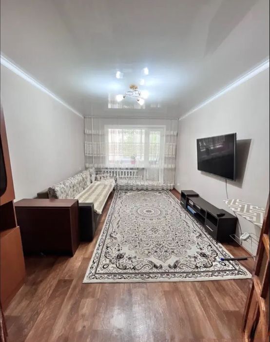 Продам 4х комнатную квартиру