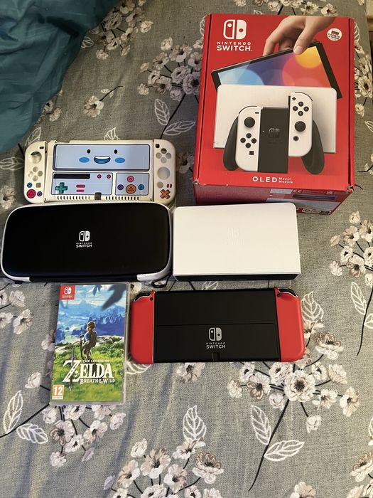 Nintendo Switch Oled 64 gb с аксесоари