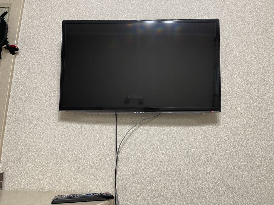 Продам телевизор Самсунг!