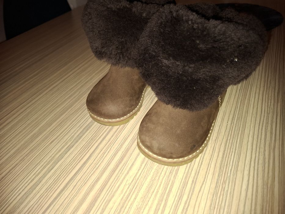 Ghete piele Zara măr. 20