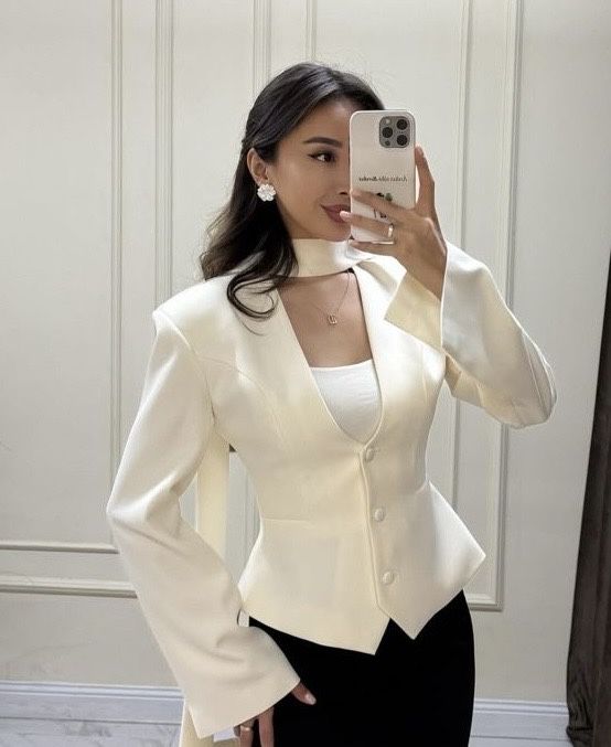 Пиджак новый м ка размео!