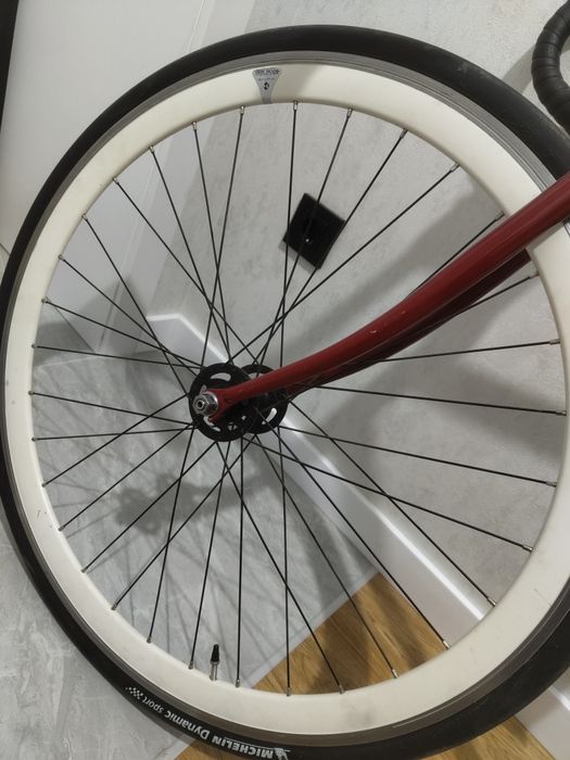 Продам велосипед фикс Fuji feather 2021