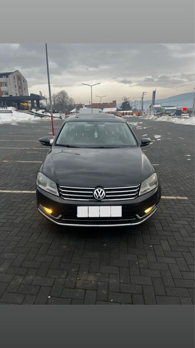 Passat B7 2.0 tdi DSG trapa piele bixenon gps recent adus nr valabile