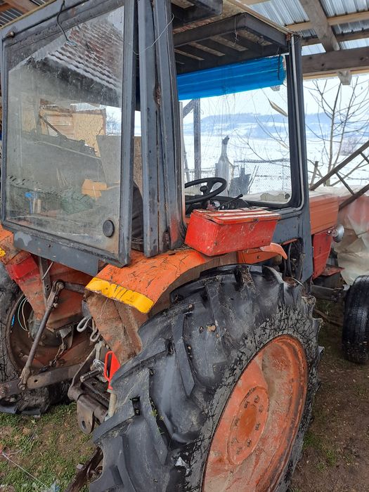 Semicabină tractor